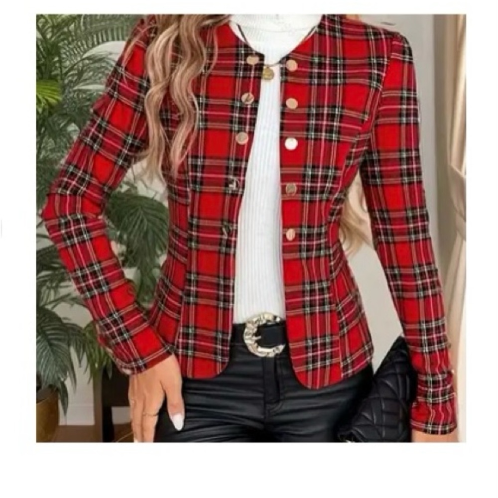 Size M blazer brand new never worn
